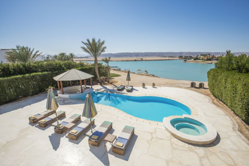 Luxury Pool Pavilion